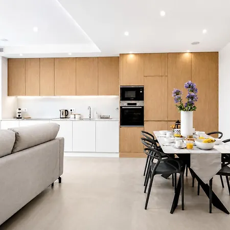Διαμέρισμα Marina View Luxury 2br
