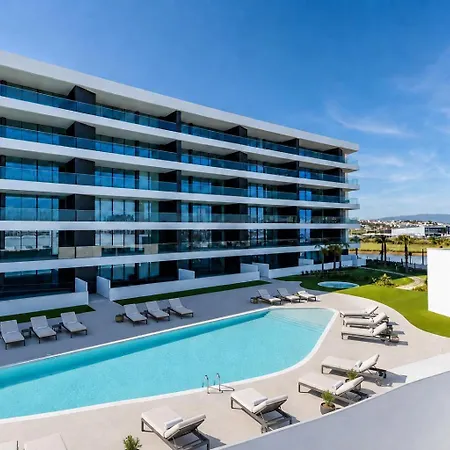 Marina View Luxury 2br